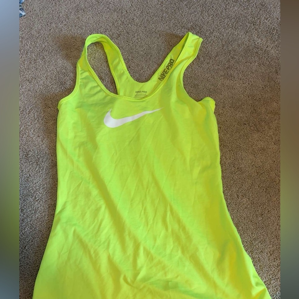 Nike Yellow Fitted Sleeveless Tank Top